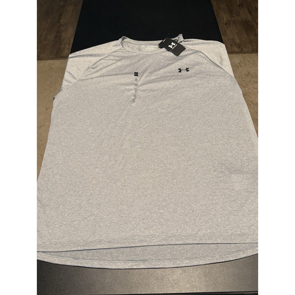 Under Armour Tech 2.0 T-Shirt Gray Loose Short Sleeve Men’s 2XL NWT UA Tech